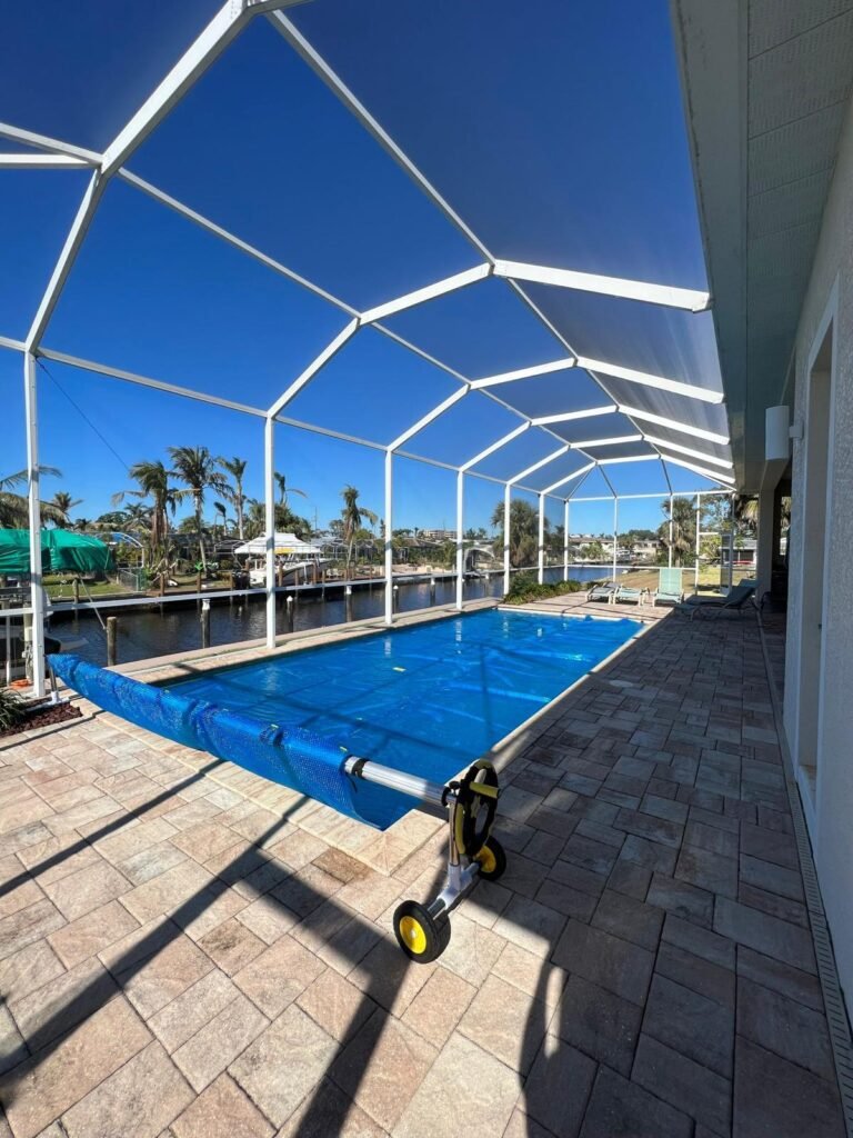 Pool Screen Enclosure – Miami, FL
